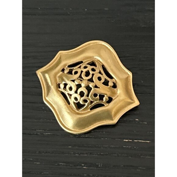 Lot of 13 Vintage/Non-Vintage Assorted Brooches/Pins Needlepoint Brutalist Wood - Picture 9 of 14